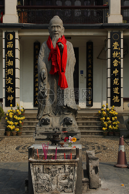 中国寺庙孔子神像图片