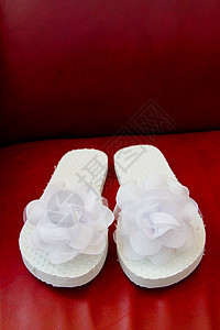 白结婚翻滚鞋类红色婚礼方向人字白色婚鞋垂直海滩凉鞋图片