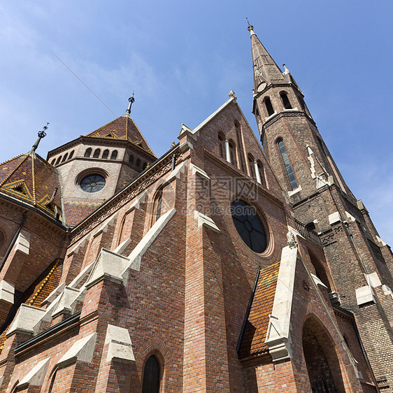 Buda 改革教会 布达佩斯地标旅游旅行红色遗产大教堂城市教堂天空爬坡图片