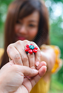 爱情夫妇协议女士朋友夫妻女孩母亲友谊帮助皮肤希望图片