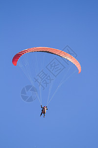 滑行滑动跳伞爱好男性运动闲暇冒险航班飞行空气降落伞图片