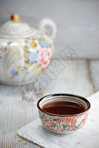茶早餐桌子装饰茶壶文化杯子生活方式液体木头红茶图片