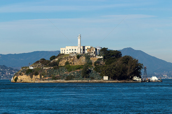 美国旧金山Alcatraz岛旅游国家灯塔建筑游客地方爬坡监狱博物馆地标图片