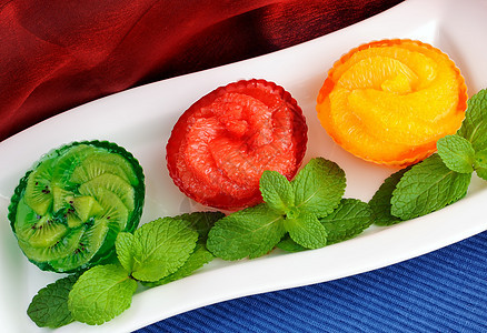 新鲜水果果糖甜点橙 葡萄 葡萄 基维早餐产品维生素柚子美食糖果饮食薄荷自助餐盘子图片