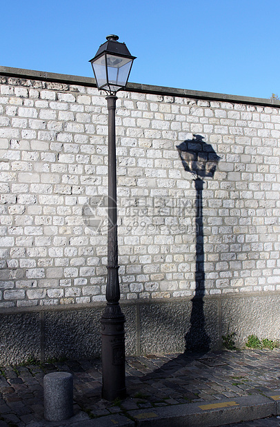 巴黎街灯街道灯柱旅游风格蓝色地标建筑学路灯邮政金属图片