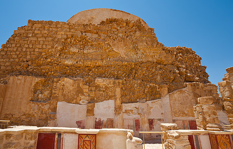 马萨达圣地废墟历史天空石头建筑学柱子房间堡垒阴影图片