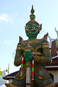 Wat Arun的巨型雕像 曼谷 泰国图片