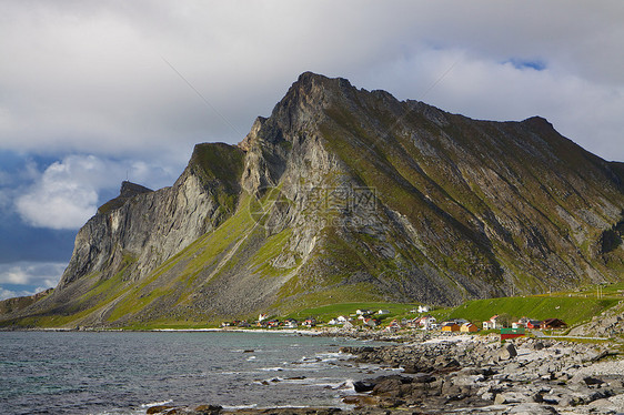 Lofoten 岩石海岸图片