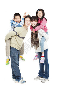 整个幸福的亚洲家庭 孤立在白色微笑男生母亲女性父亲儿子男人丈夫孩子女士图片