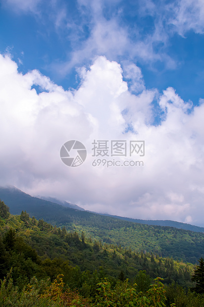 米舍尔山周围的山岳岩石高山山景巅峰山脉图片