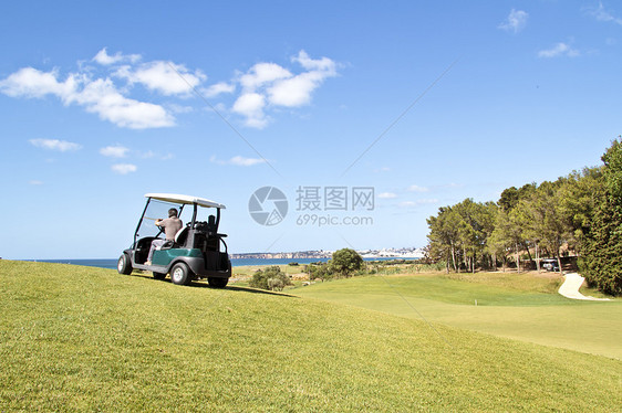 阿尔加夫葡萄牙高尔夫球场竞赛运动游戏蓝色课程绿色俱乐部场地闲暇球座图片