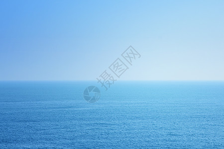 蓝海和天空海洋阳光地平线冲浪晴天天气生态旅行环境气候图片