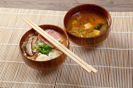 美味的意大利面早餐午餐饮食盘子豆腐黄豆洋葱厨房美食大石图片