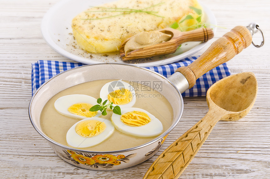 芥末酱中的鸡蛋饮食敷料烹饪奶油面包黄油厨房土豆午餐牛奶图片