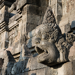 印度尼西亚爪哇Borobudur寺庙雕刻排水沟图片