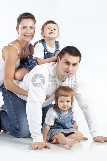 幸福家庭母亲妻子童年女性快乐父母孩子们姐妹婴儿女孩们图片