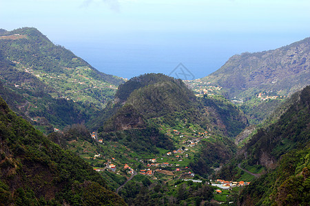 对葡萄牙马德拉岛北岸的观察 显示在风景旅行日落通道远足场景土地天气人行道乡村图片