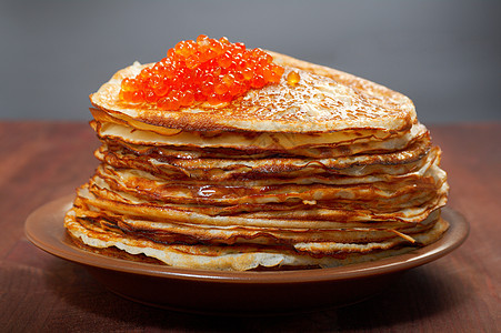 俄罗斯煎饼 红鱼子酱面团早餐美食盘子圆形红色薄饼煎饼食物国家图片