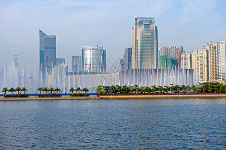 光祖市和朱江河水平天际建筑喷泉地标建筑物图片