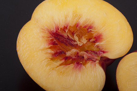 桃桃子美食甜点白色盘子市场小吃水果油桃饮食黄色图片
