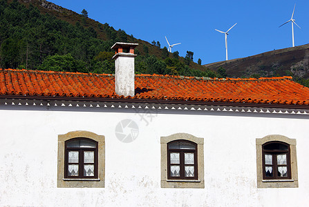 有关小葡萄牙村典型房屋的详情;和图片