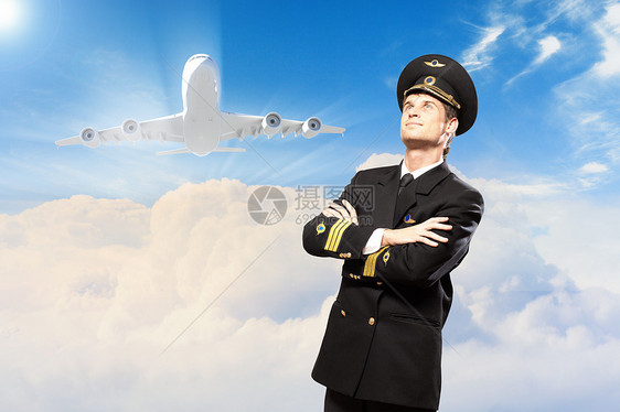 男性飞行员形象旅游队长相机空气天空运输航天飞机场成人帽子图片