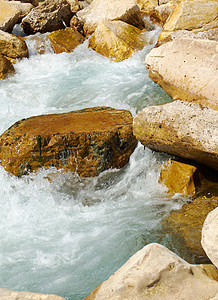 山河乡村旅行生态岩石公园绿色火鸡远足石头溪流图片