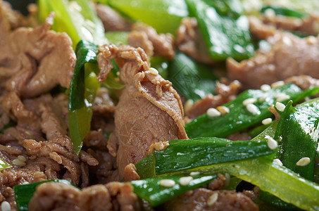 中华菜菜 加蔬菜的猪肉情调营养食物香料午餐异国香料味筷子红色餐厅图片