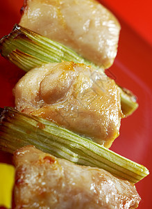 日式日本鸡肉 青藤餐厅美食沙爹盘子推介会烹饪竹子食物白色烧烤图片