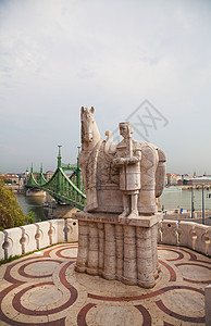 布达佩斯圣史蒂芬一世圣女神像布达佩斯建筑学皇帝国王雕像石头雕塑纪念碑城市历史爬坡图片