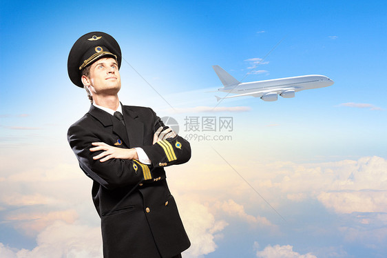 男性飞行员形象男人旅行飞机场成人运输工作空气航班天空客机图片