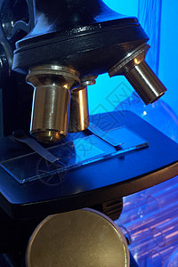 显微镜和试管实验化学科学生物测试实验室镜子宏观医院医疗图片