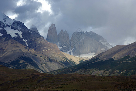 智利的峰值乡村多云国家农村全景草原岩石荒野冰川风景图片
