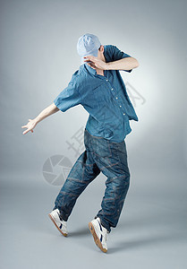 跳酷的嘻哈舞舞者图片
