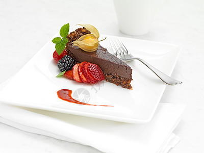 巧克力蛋糕甜点浆果糕点可可小吃派对盘子巧克力奶油水果图片