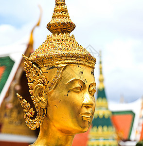 在泰国曼谷大宫殿的金色骨架雕像女士情调历史神话雕塑异国艺术寺庙宗教旅游图片