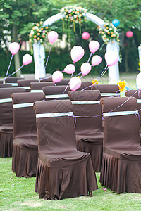 椅子草地绿色家具庆祝气球团体会议茶会仪式婚姻图片