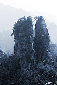 深山爬坡荒野植物国家风景顶峰公园假期石头森林图片