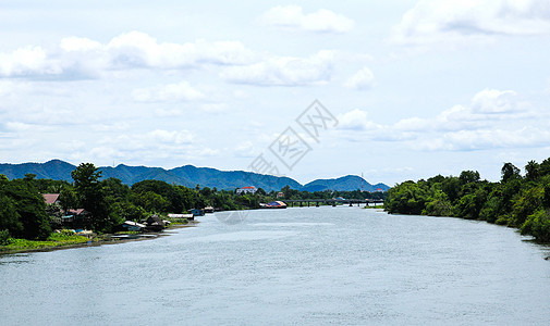 泰国省美丽的kwai河废墟宗教旅行雕像宝塔寺庙历史性快手背景图片