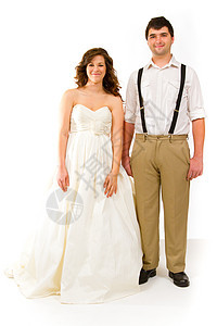 工作室的新娘和Groom妻子丈夫吊带裤女士婚姻婚纱夫妻女孩两个人白色图片