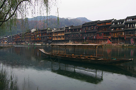 中国河流船地貌血管建筑学风景反射旅游房子下雨旅行文化建筑图片