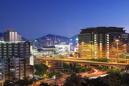 香港日落时的办公大楼反射工作摩天大楼建筑旅游建造景观城市商业天空图片