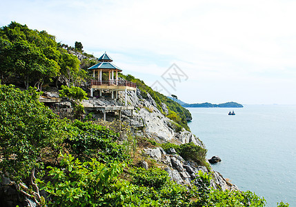 的斯里昌岛景色很美天空海岸冲浪旅游蓝色森林地平线石头血管风景图片