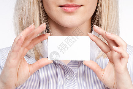 持有空无出入证的妇女手商业嘴唇金发手指办公室就业卡片商务问候语框架图片