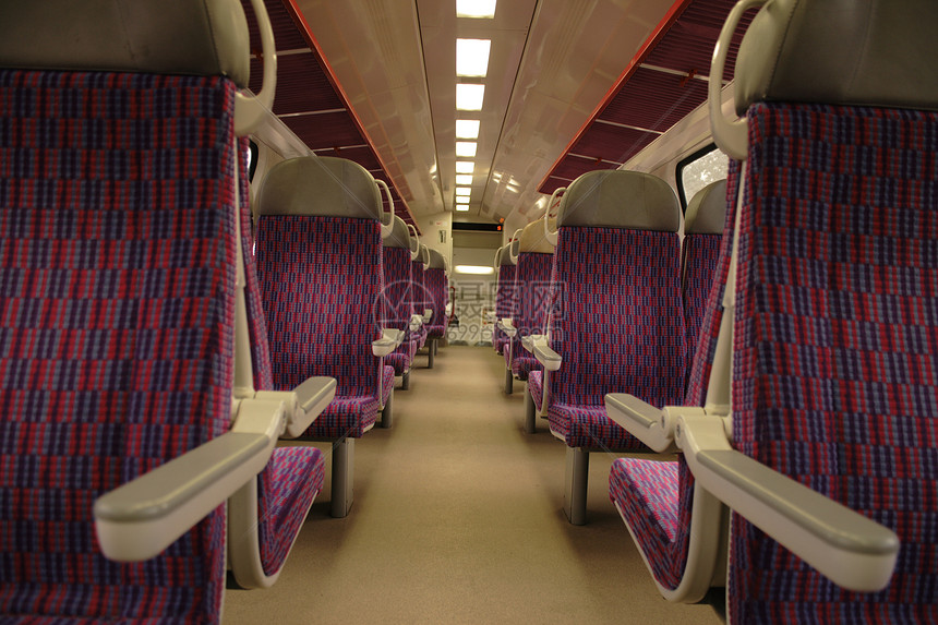 列车内扶手椅椅子交通运输车辆铁路座位城际火车商业图片