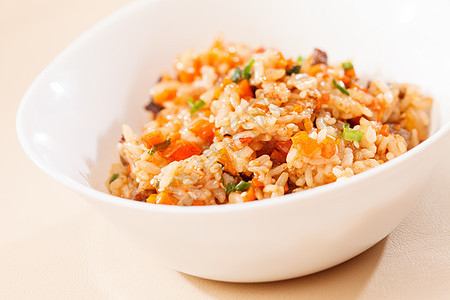 大米加蔬菜餐厅美味烹饪美食午餐营养萝卜胡椒盘子茄子图片