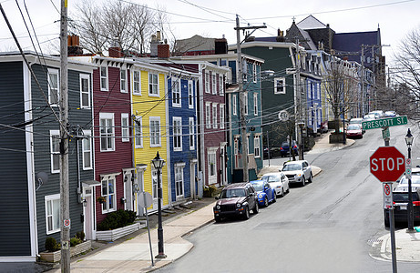 纽芬兰的圣约翰倾斜街道财产房屋住宅图片