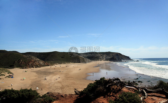 阿马多海滩旅行人行道支撑海洋木头丘陵植被晴天山脉海岸图片