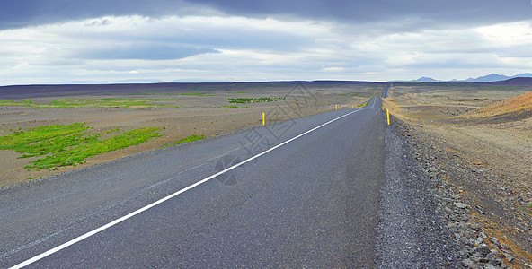 冰原的风景道路火山车道全景划分蓝色反光板沥青天气爬坡天空图片