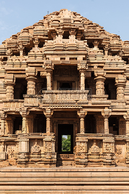 Gwalior堡的Sasbahu寺庙风景装饰品岩石建筑材料艺术性工事雕塑建筑学砂岩堡垒图片